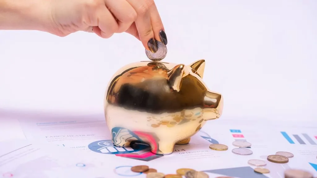 Tagesgeld oder Festgeld: Wo sich Sparen mehr lohnt
